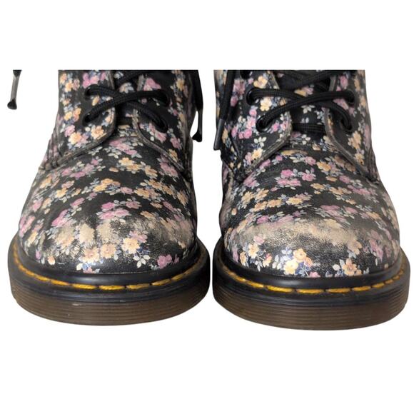Vintage Dr Martens Black Floral Combat Boots Women 6 Distressed Grunge Punk Emo - Picture 6 of 8